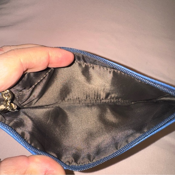 Dooney & Bourke Pouch - Picture 3 of 6